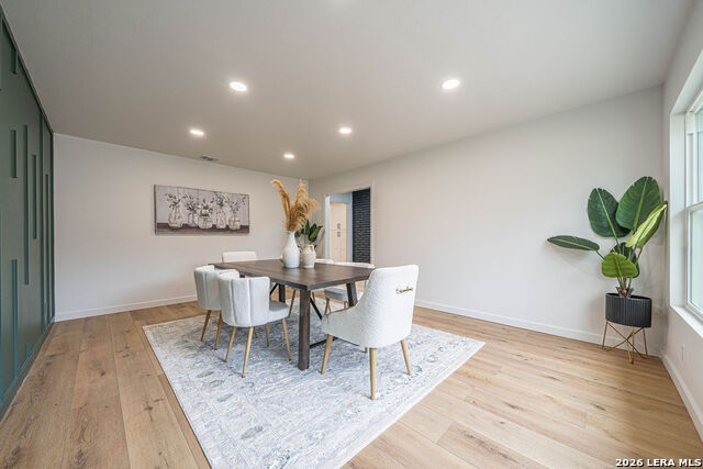 355 Donella Property Photo 4