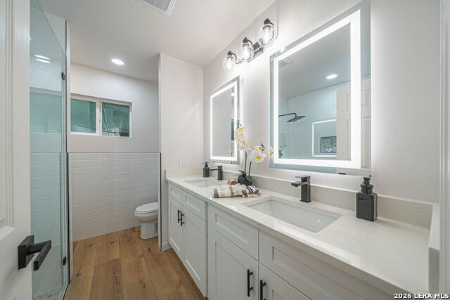 355 Donella Property Photo 18