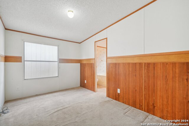 140 Lake Terrace Dr Property Photo 17