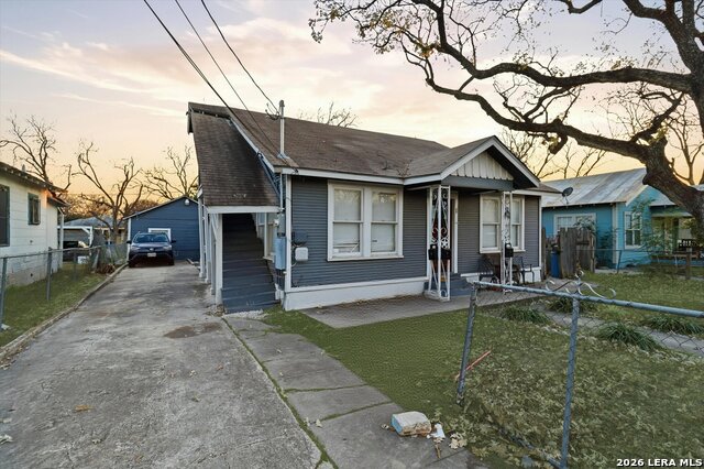 434 Buckingham Ave Property Photo 2