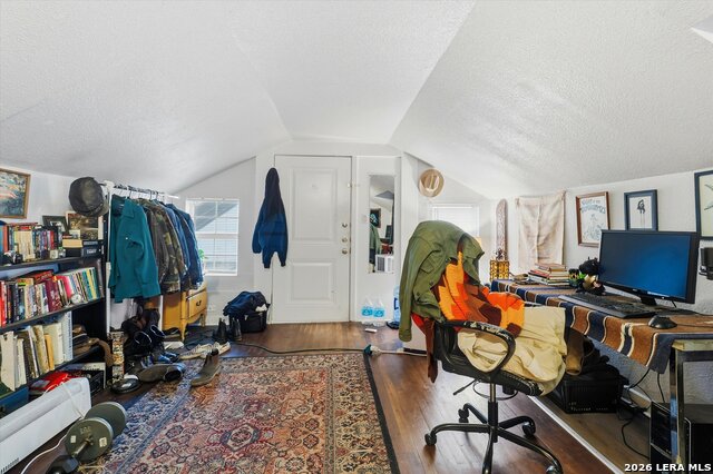 434 Buckingham Ave Property Photo 29