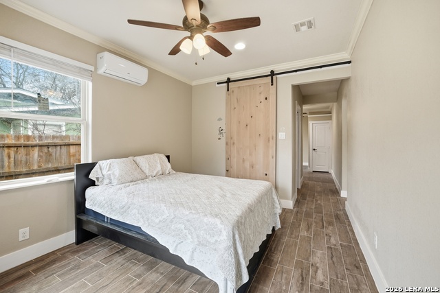 243 Chesswood Property Photo 13