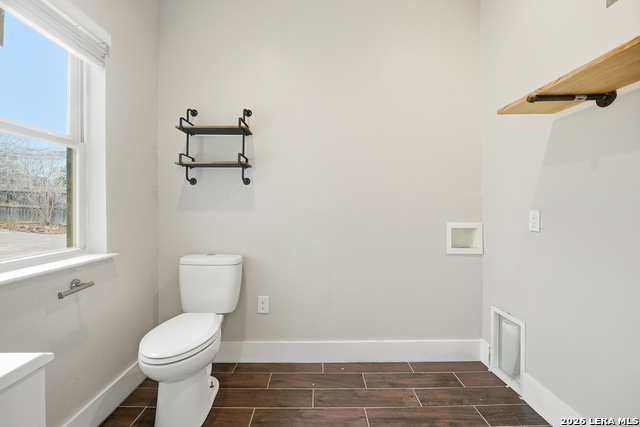 243 Chesswood Property Photo 16