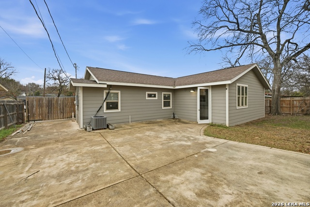 243 Chesswood Property Photo 22