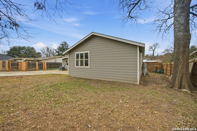 243 Chesswood Property Photo 23