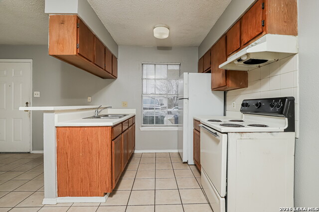820 W Olmos Property Photo 9