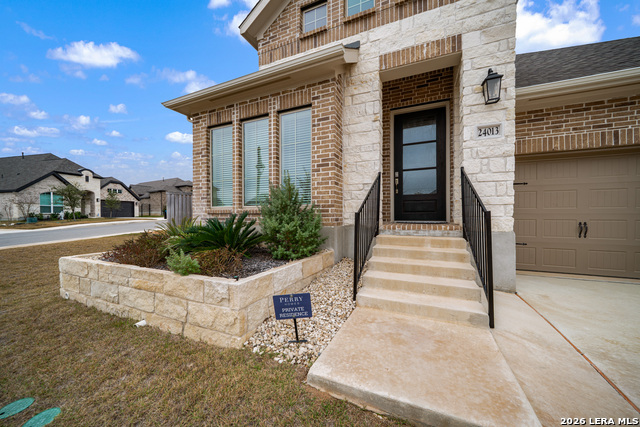24013 Sidehill Lie Property Photo 4