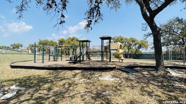 252 River Cliff Property Photo 11