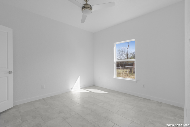 804 Peach Property Photo 12
