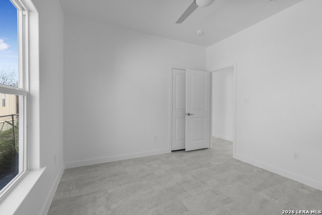 804 Peach Property Photo 13