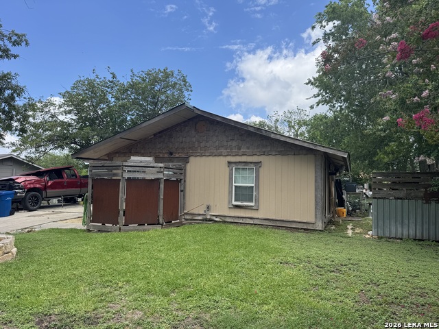 8811 Dale Vly Dr Property Photo 1