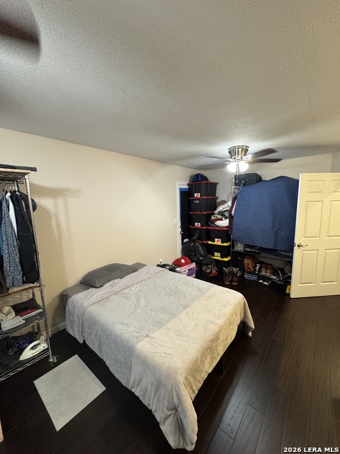 8811 Dale Vly Dr Property Photo 8