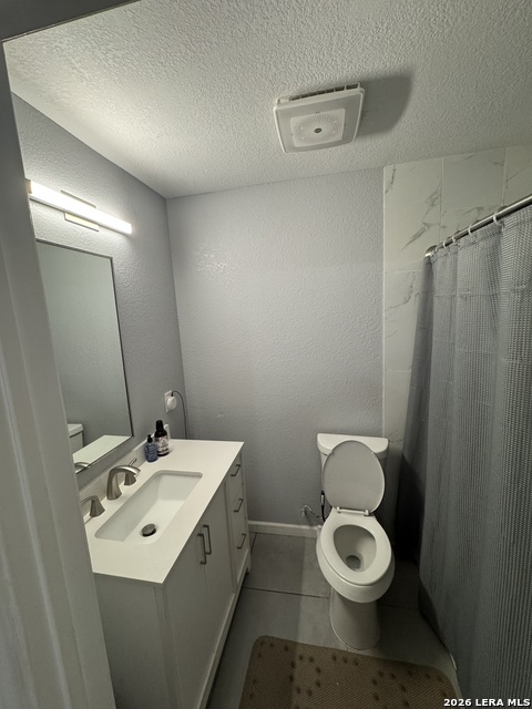 8811 Dale Vly Dr Property Photo 12