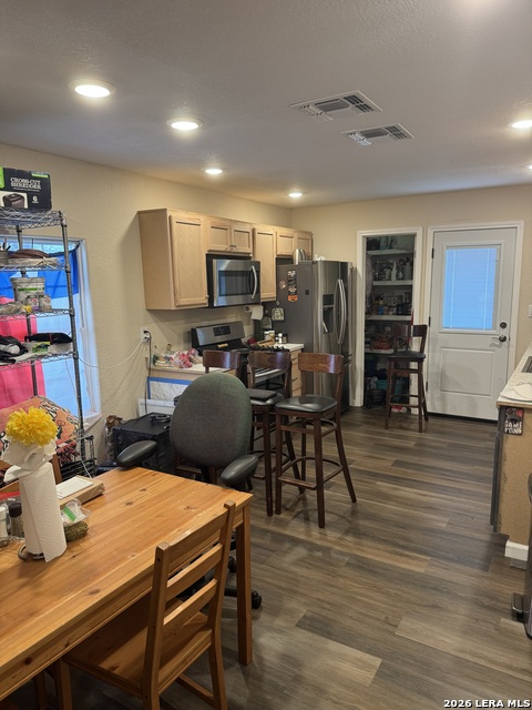 8811 Dale Vly Dr Property Photo 17