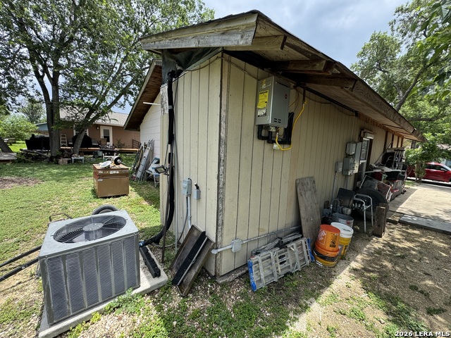 8811 Dale Vly Dr Property Photo 26