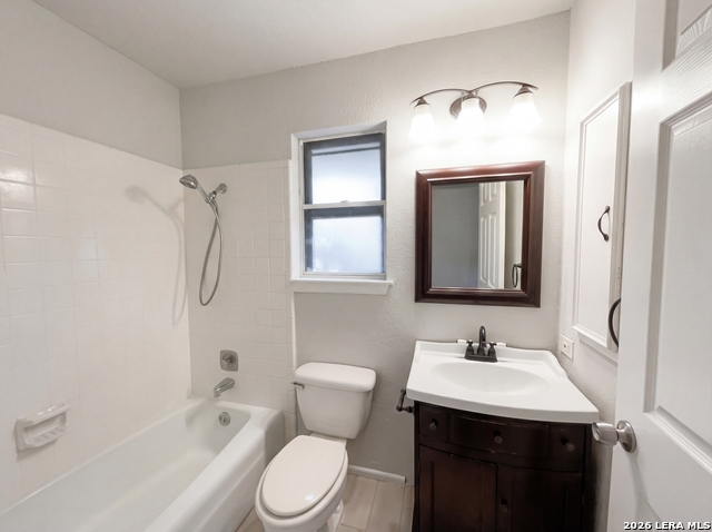 5423 Timberhurst Property Photo 14