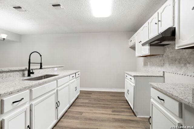 6814 Oldham Property Photo 4