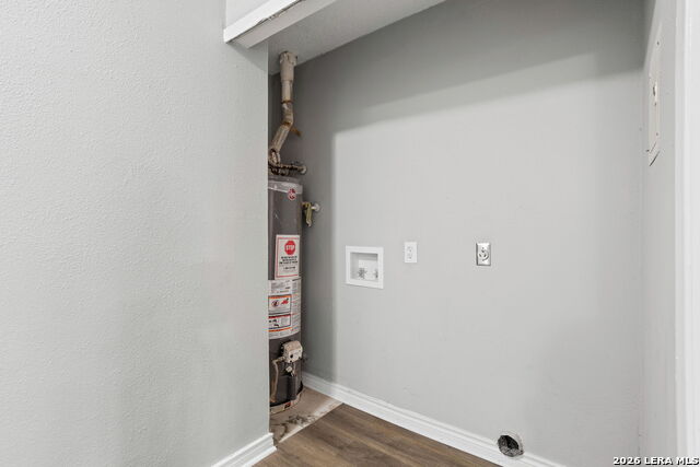 6814 Oldham Property Photo 10