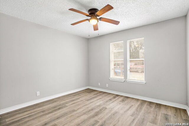 6814 Oldham Property Photo 14