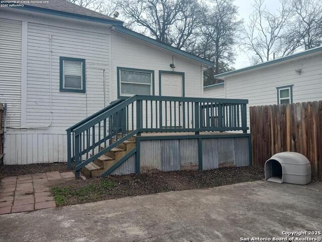 212 Mclane Property Photo 1