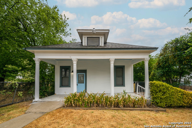212 Mclane Property Photo 1