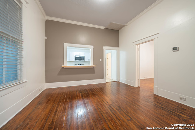 212 Mclane Property Photo 8