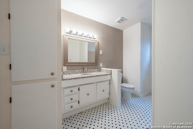 212 Mclane Property Photo 22
