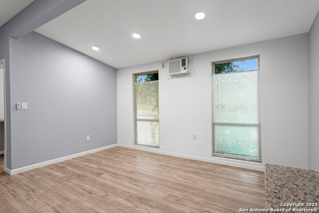 212 Mclane St Property Photo 22