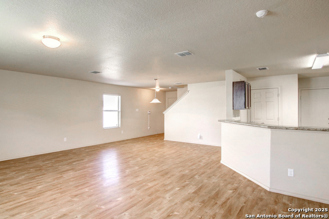 8926 Gerald Ohara Property Photo 9