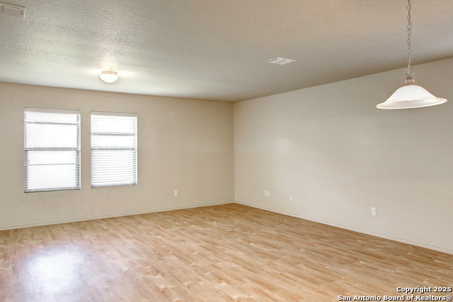 8926 Gerald Ohara Property Photo 10