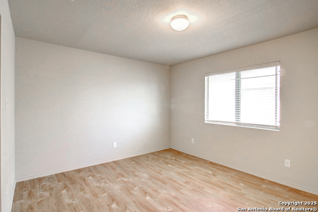 8926 Gerald Ohara Property Photo 11