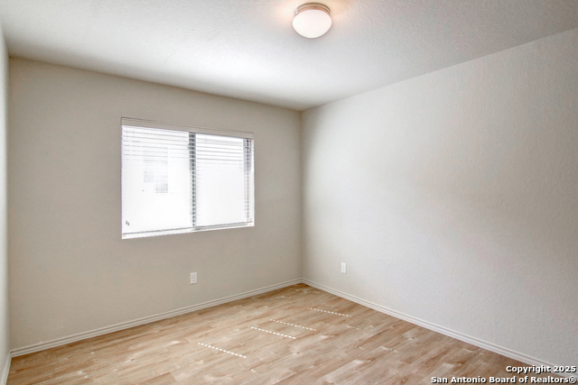 8926 Gerald Ohara Property Photo 12
