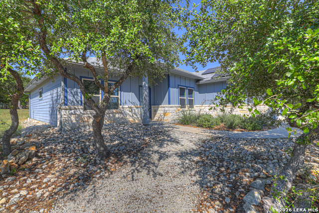 381 Monarch Property Photo 6