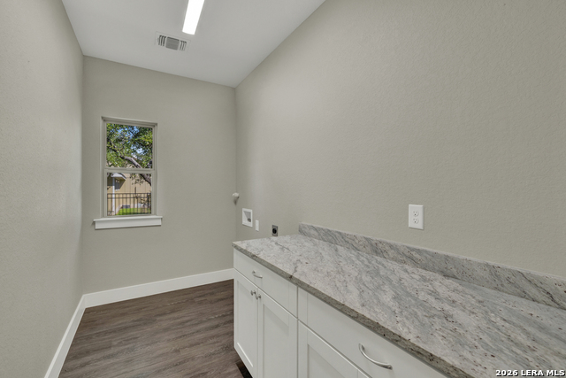 381 Monarch Property Photo 23