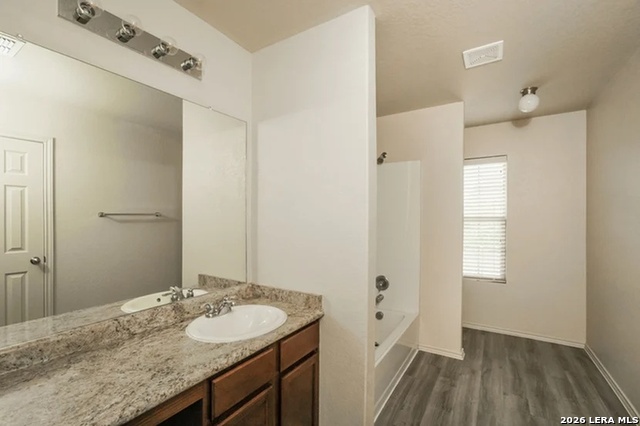 7006 Heathers Way Property Photo 12