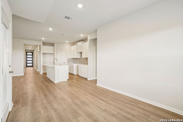 2906 Clemente Way Property Photo 8