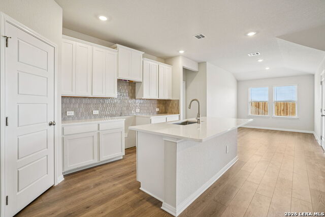 2906 Clemente Way Property Photo 9