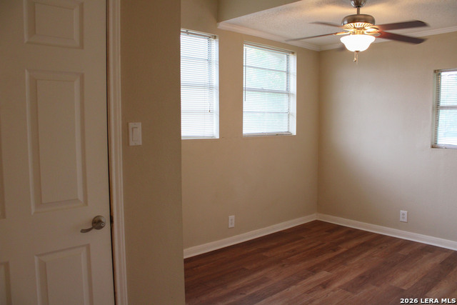3901 N New Braunfels Property Photo 15