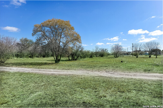 14734 Durham Dr. Property Photo 4