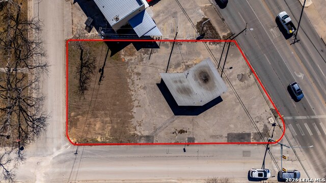 518 Junction Property Photo 3