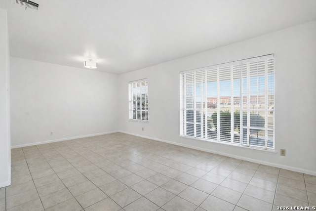 9366 Schaefer Rd Property Photo 5