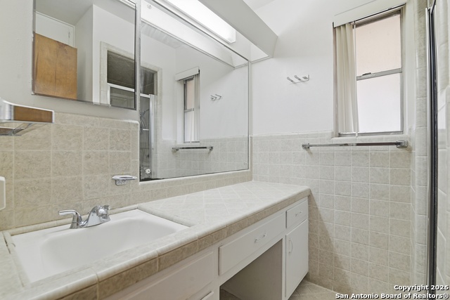 9366 Schaefer Rd Property Photo 14
