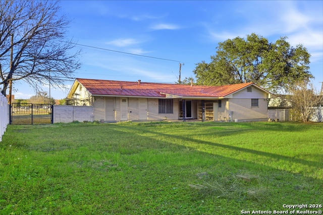 9366 Schaefer Rd Property Photo 17
