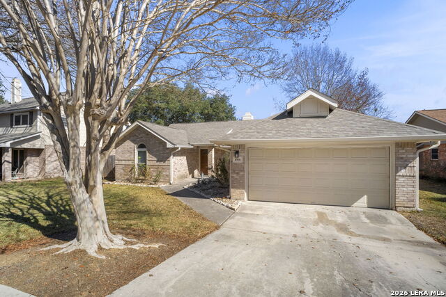 4906 Wedgewood Property Photo 2