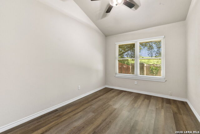 4906 Wedgewood Property Photo 16