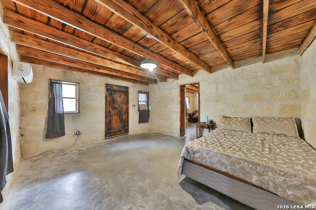 122 Brink Property Photo 15