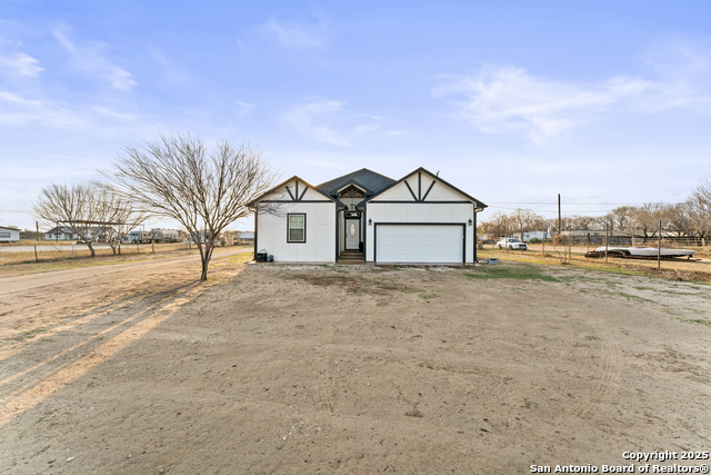 16851 Griffin Rd #2 Property Photo 1