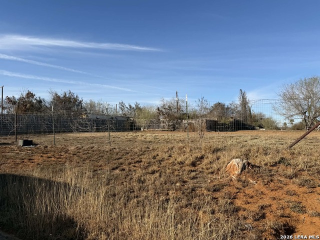 404 E Hugo Property Photo 1