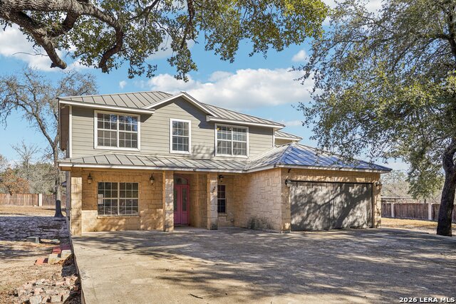 301 County Road 6862 Property Photo 1