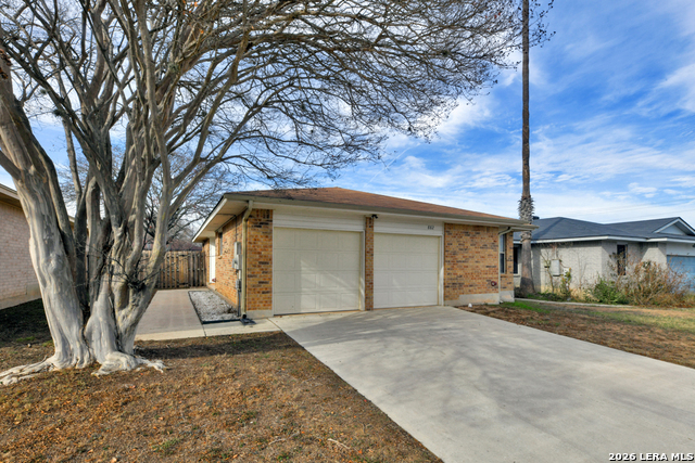 882 Garden Circle Property Photo 1
